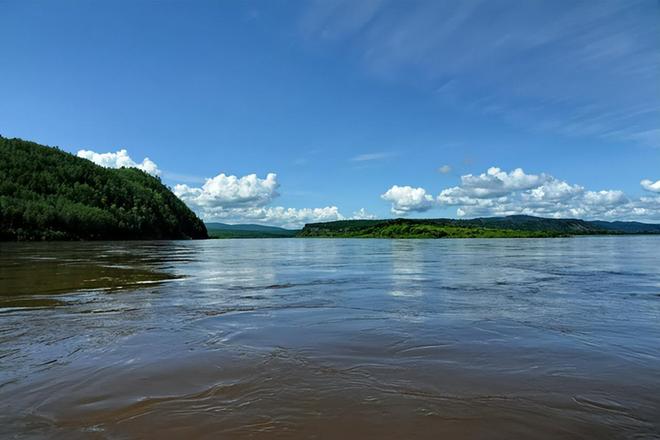 黑龙江，北国雪域的冰封画卷