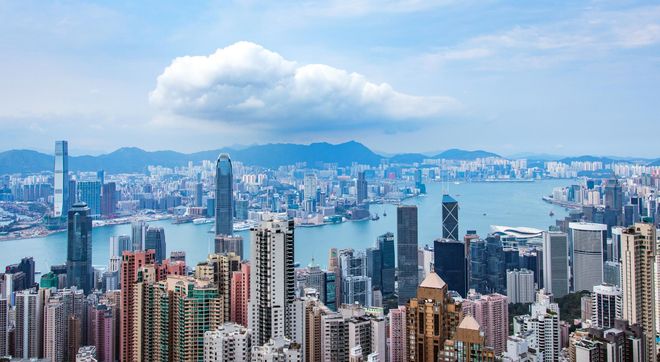 香港，多元融合的东方明珠璀璨绽放